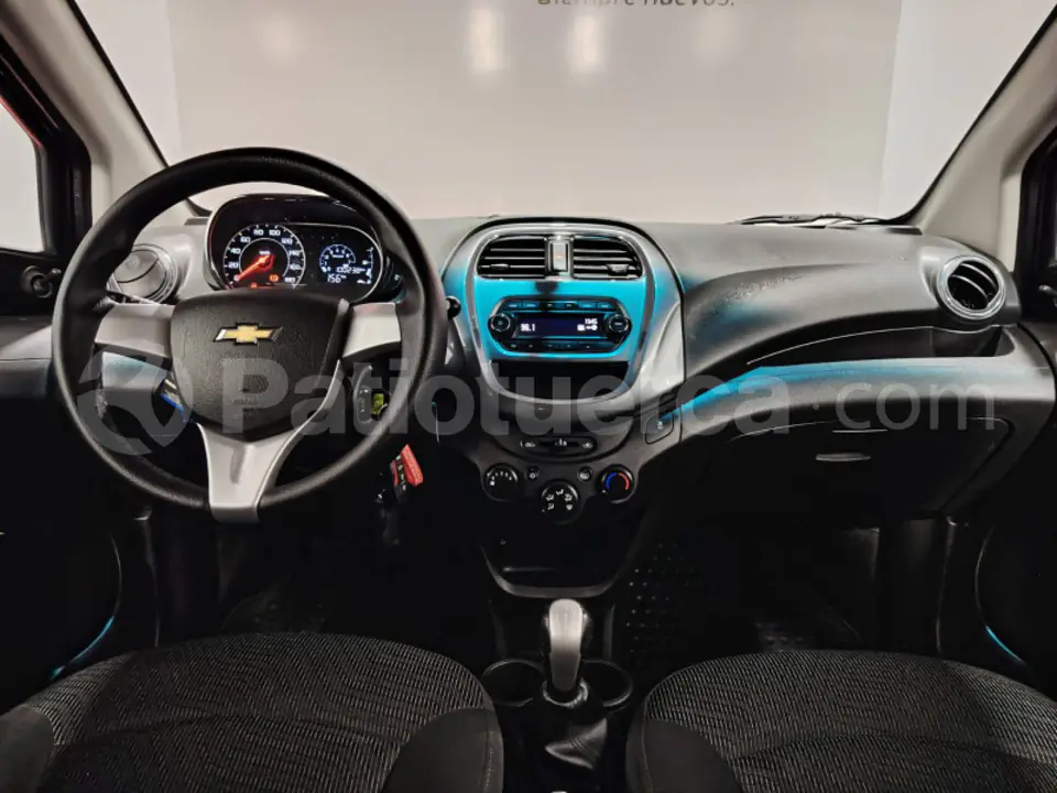 Foto 7 de Chevrolet Spark GT
