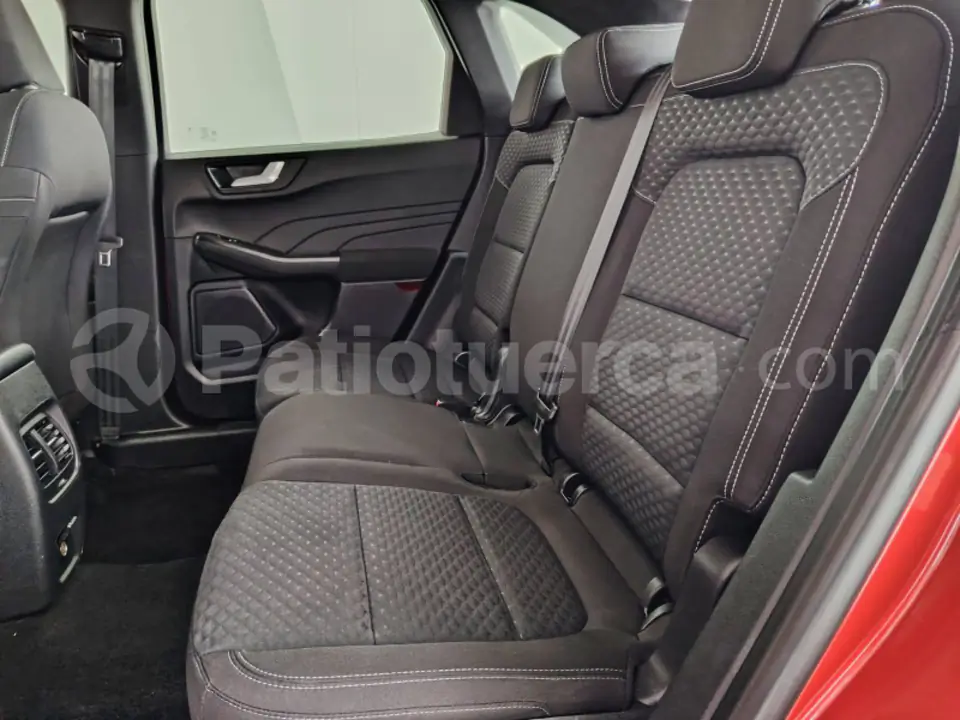 Foto 12 de Ford Escape Trend