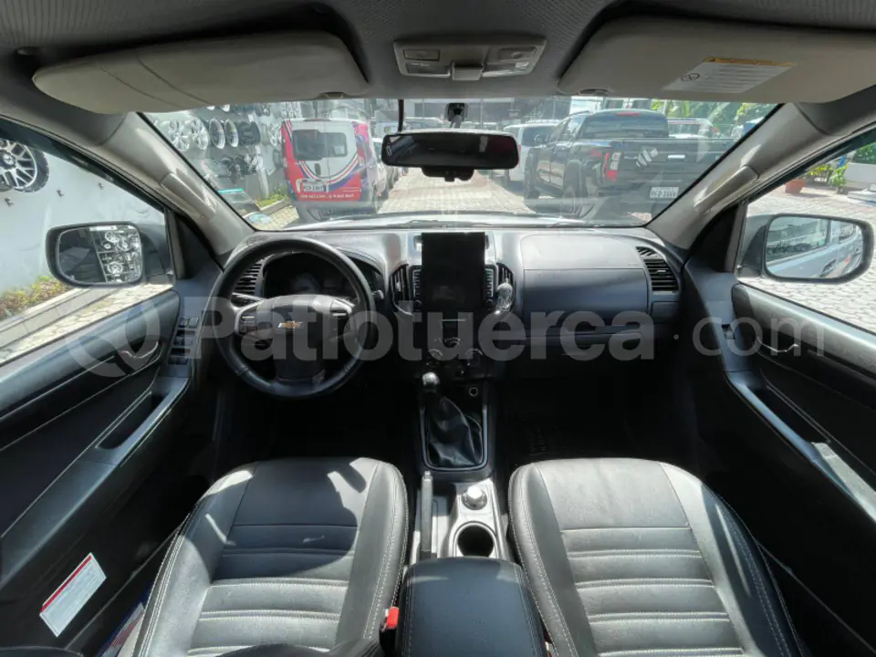 Foto 12 de Chevrolet D MAX CRDI FULL 2.5.