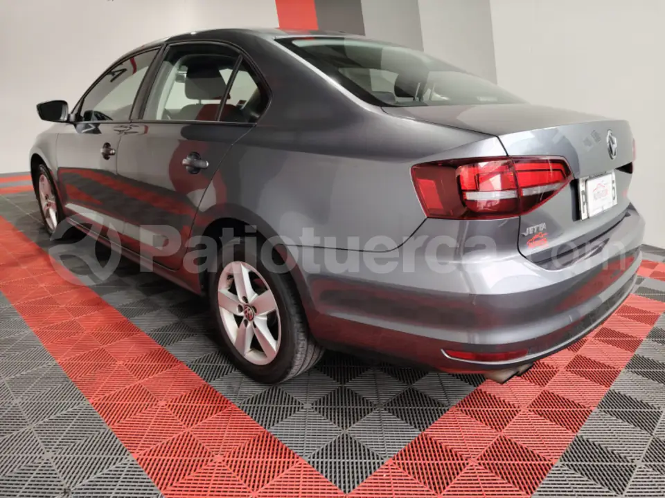 Foto 6 de Volkswagen Jetta