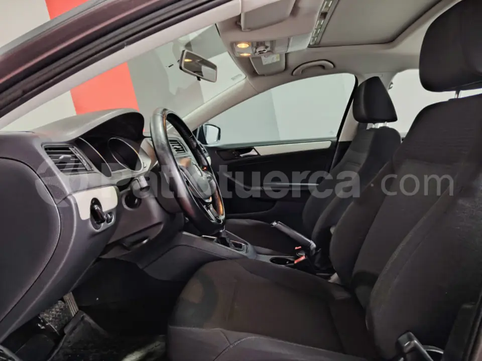 Foto 9 de Volkswagen Jetta