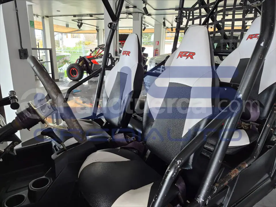 Foto 13 de Polaris RZR 900