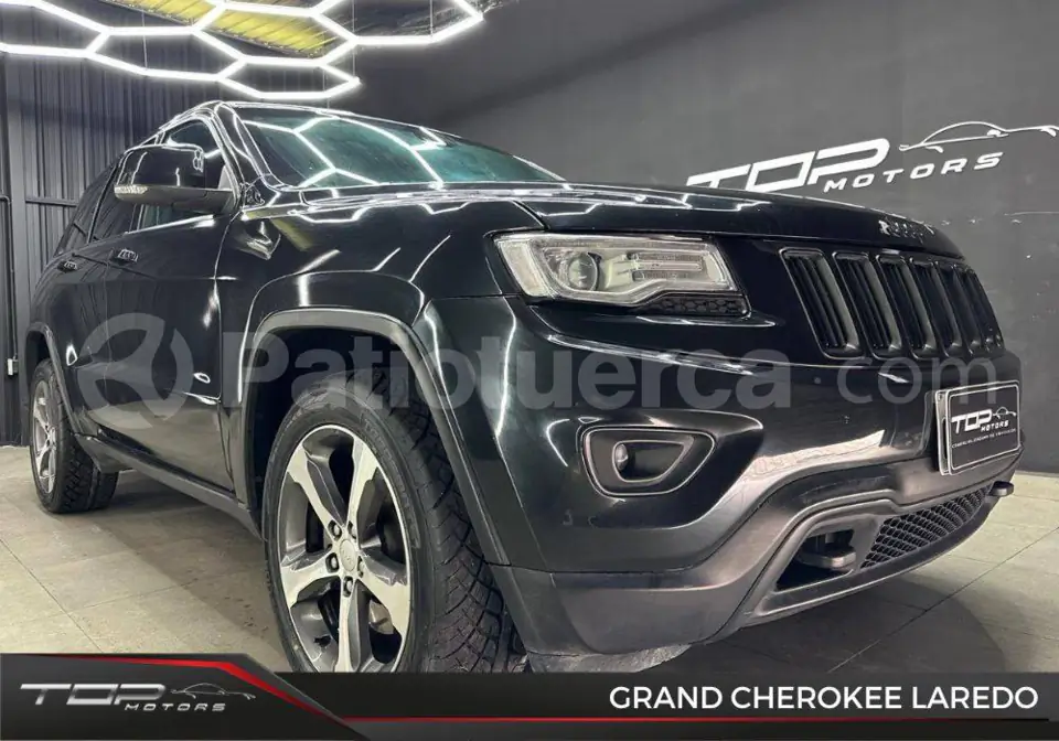 Foto 1 de Jeep Grand Cherokee Laredo