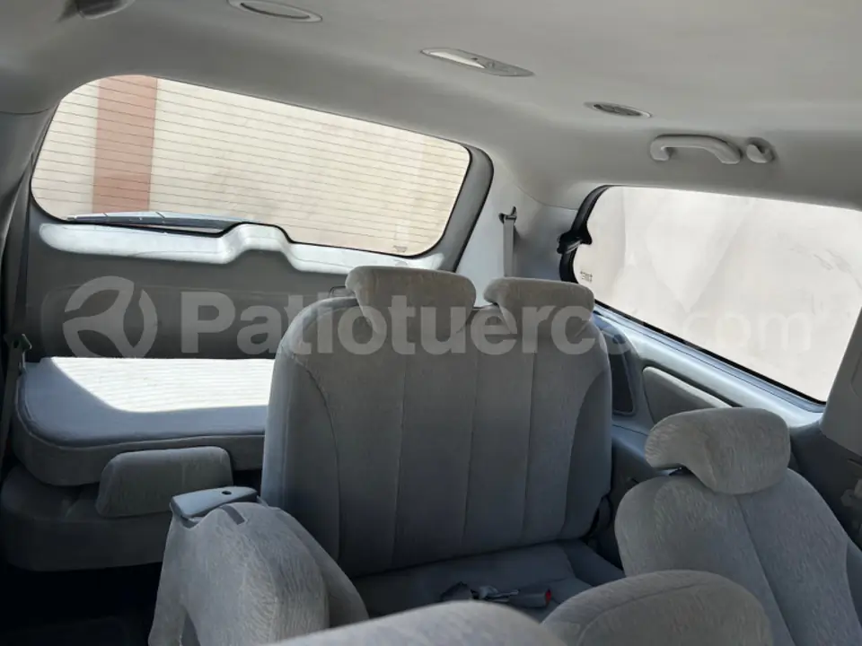 Foto 9 de Kia Carnival