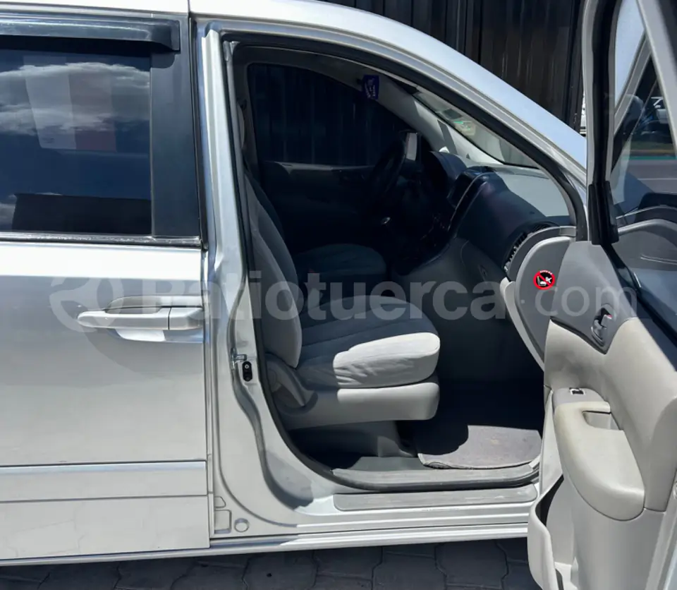 Foto 10 de Kia Carnival