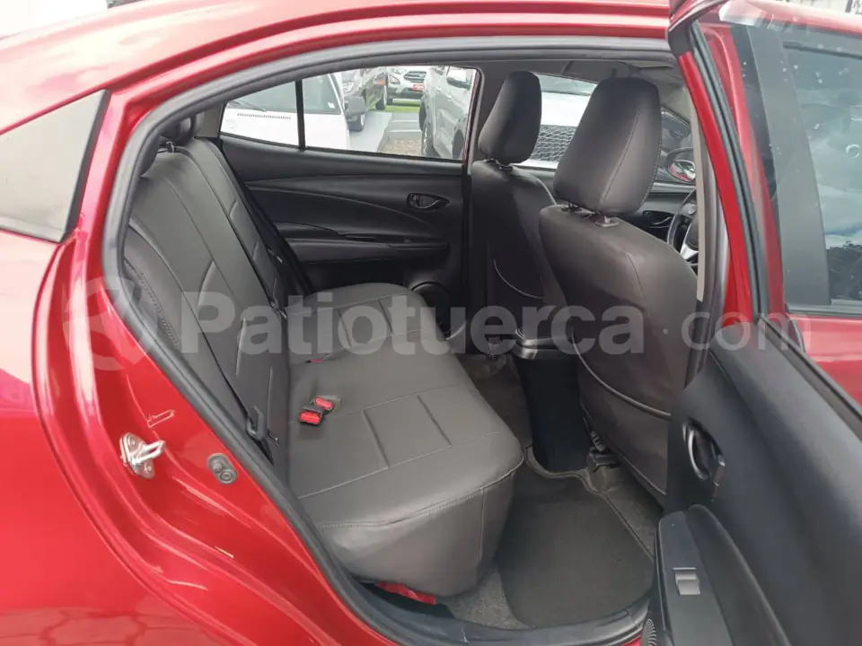 Foto 11 de Toyota Yaris