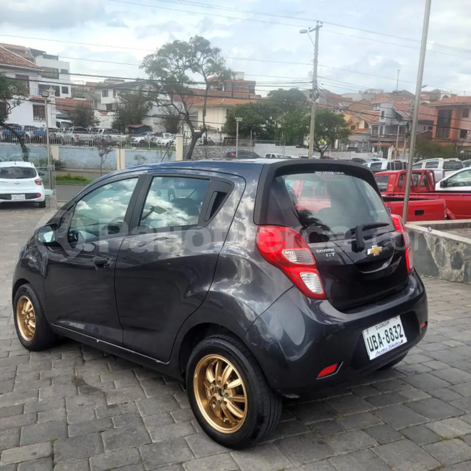 Foto 4 de Chevrolet Spark GT
