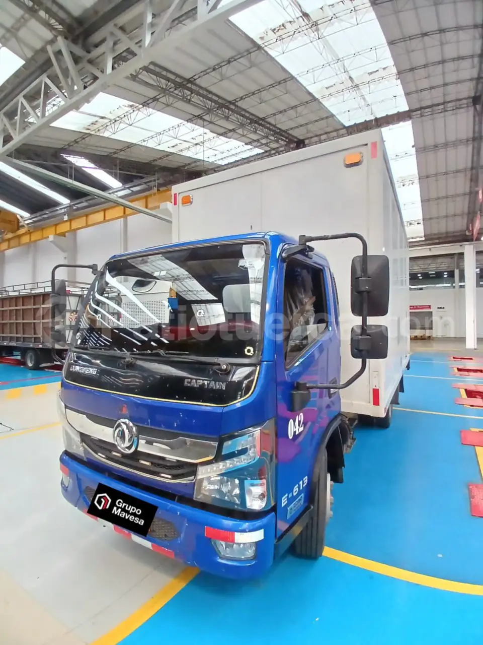 Foto 5 de DongFeng CAPTAIN E-613