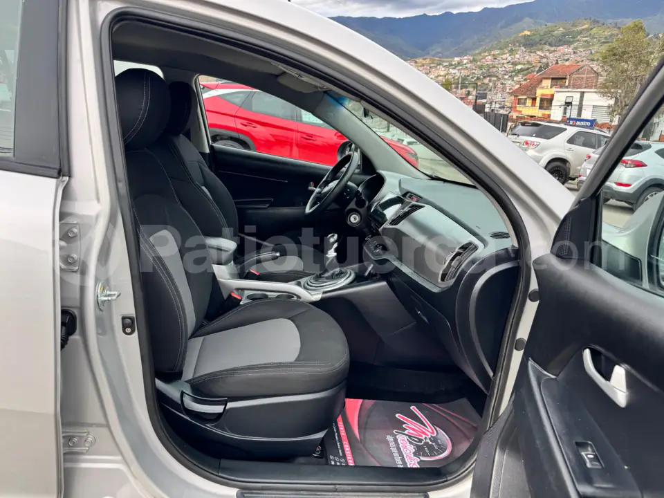 Foto 9 de Kia SPORTAGE GL