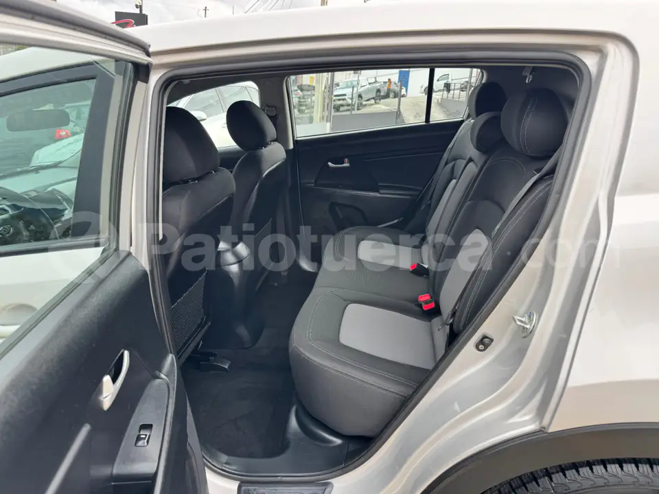 Foto 10 de Kia SPORTAGE GL