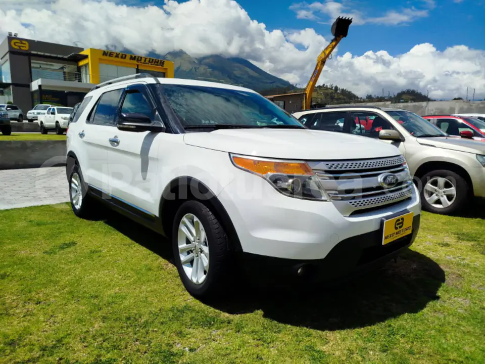 Foto 1 de Ford Explorer XLT