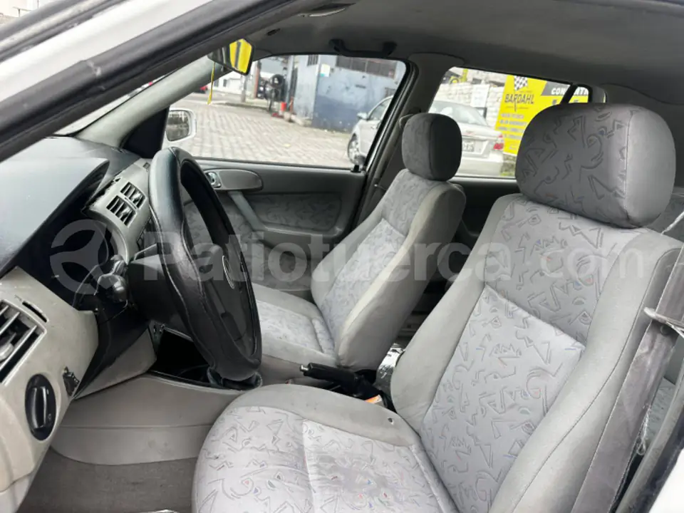 Foto 7 de Volkswagen GOL CONFORT