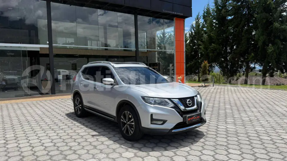 Foto 3 de Nissan xtrail  Advance