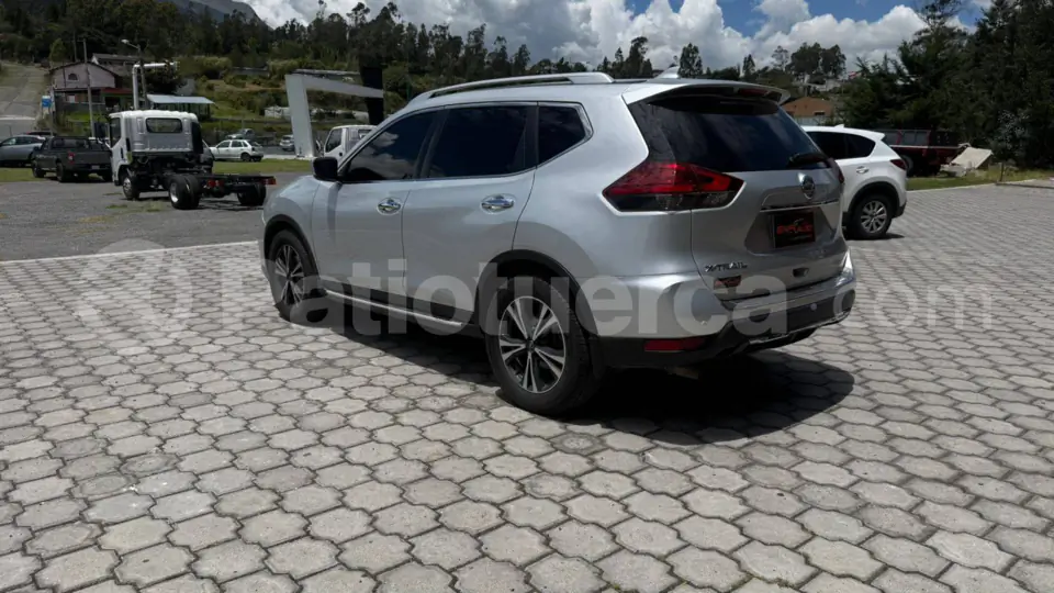 Foto 6 de Nissan xtrail  Advance