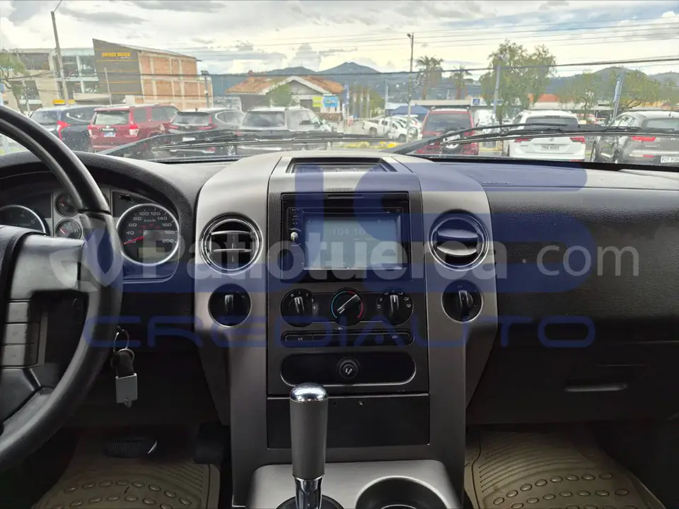 Foto 10 de Ford F150 XLT 4X4