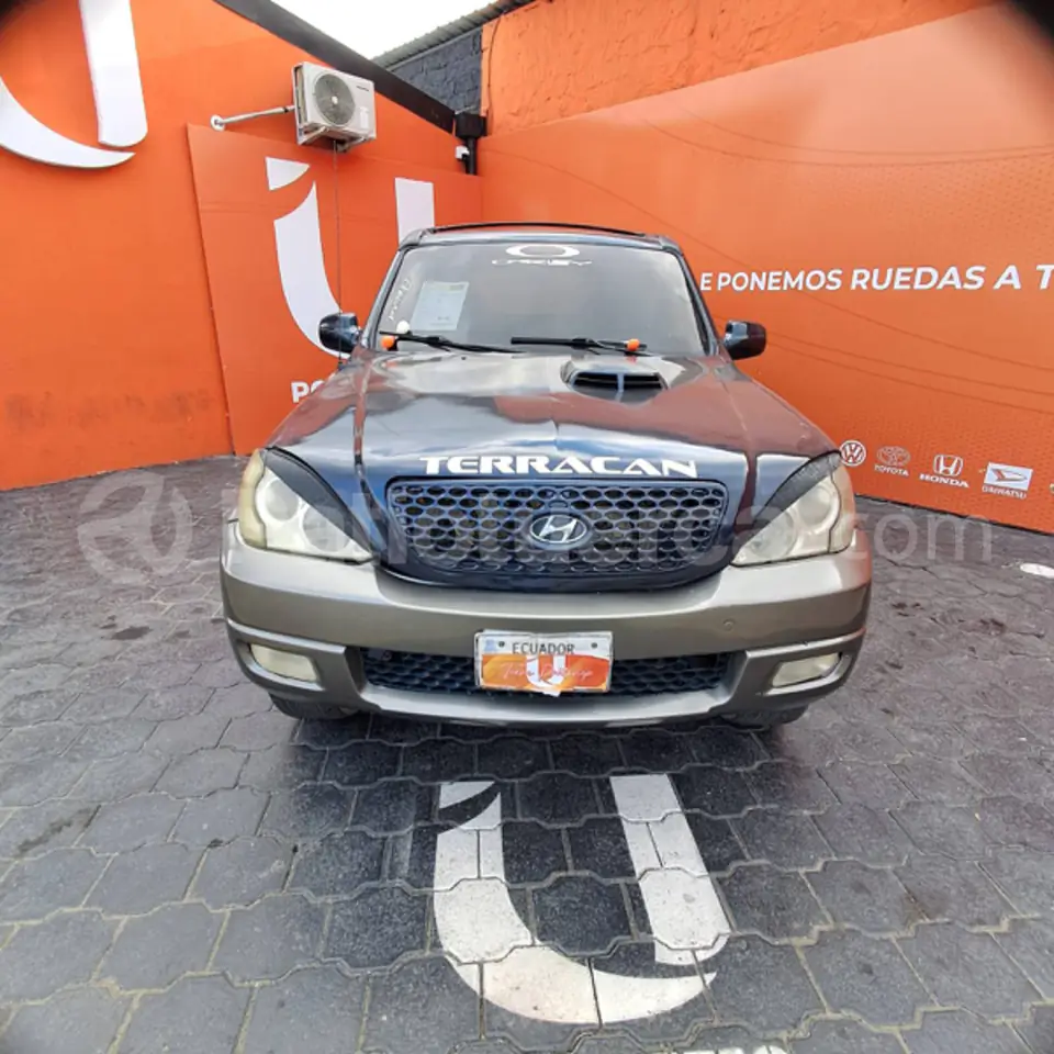 Foto 1 de Hyundai Terracan 2.5
