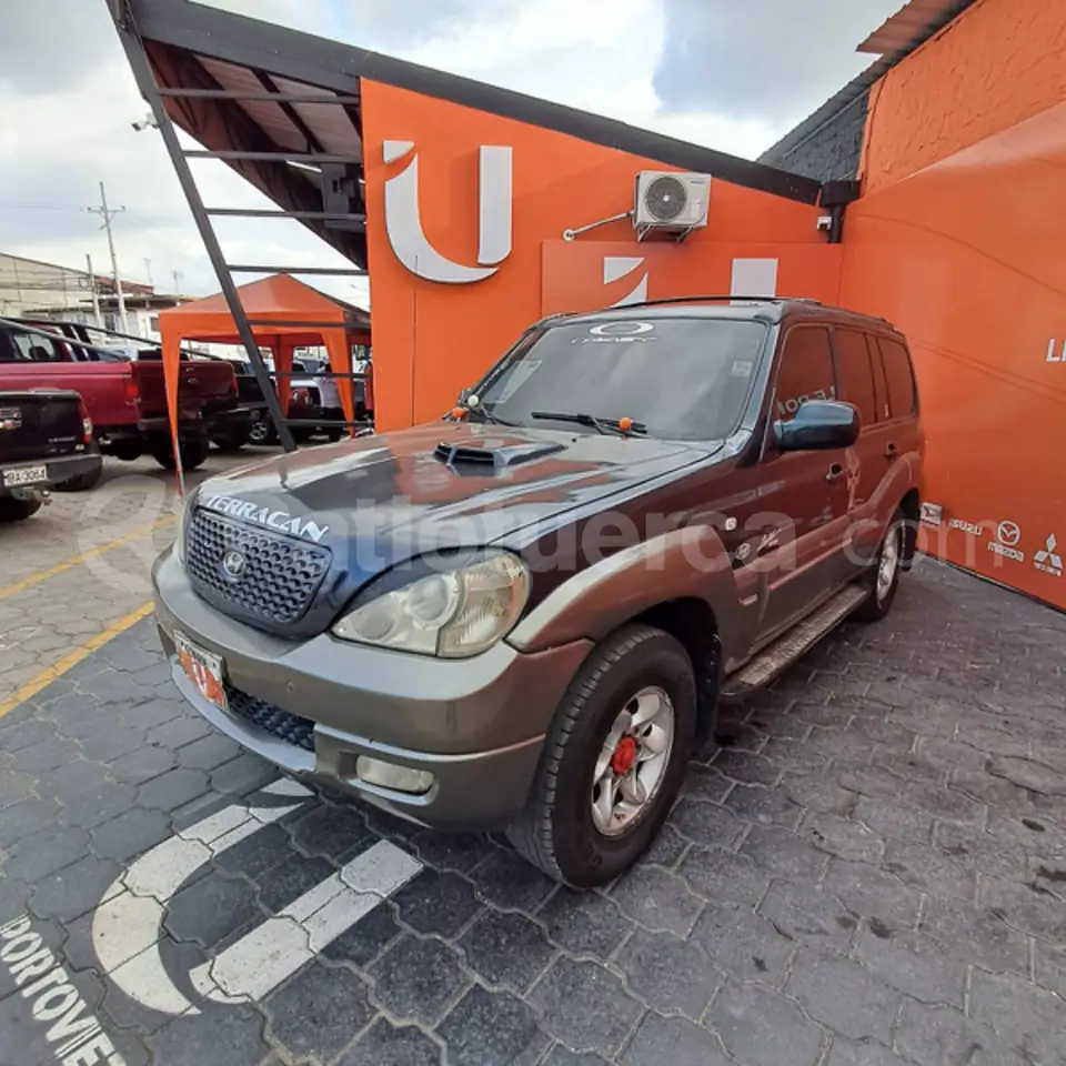 Foto 2 de Hyundai Terracan 2.5