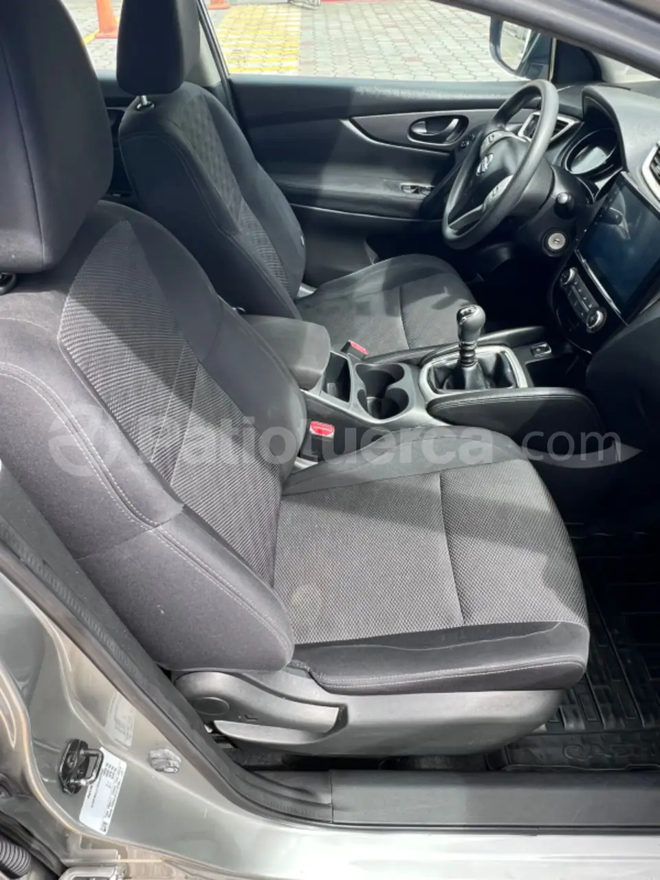 Foto 9 de Nissan Qashqai sense