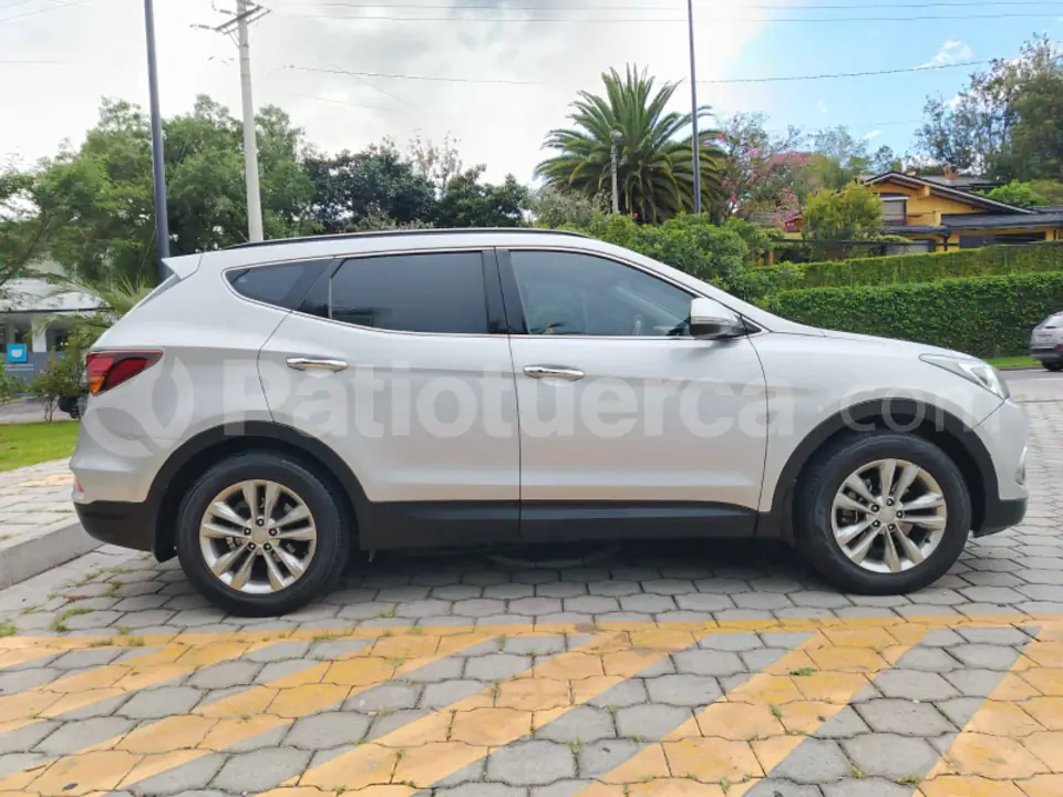 Foto 7 de Hyundai Santa Fe 4x2