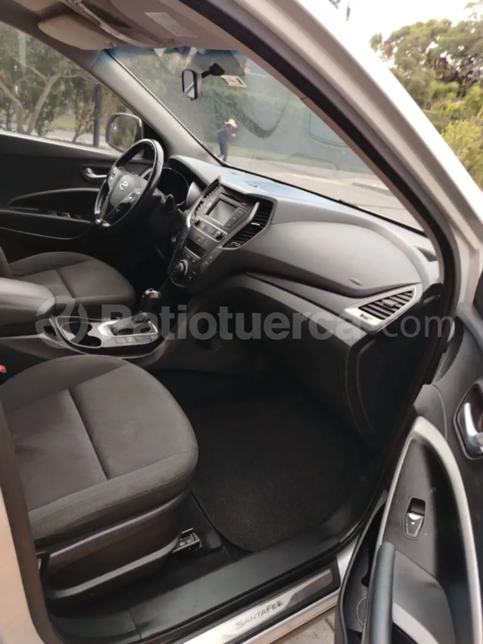 Foto 14 de Hyundai Santa Fe 4x2