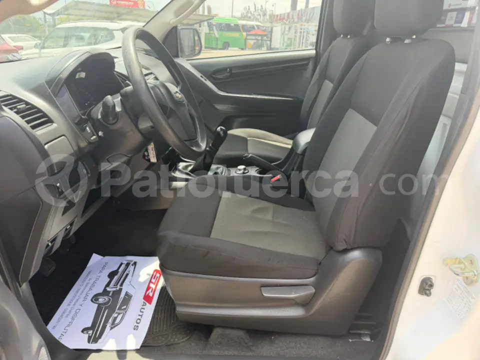 Foto 6 de Chevrolet D-MAX 4X2 CD