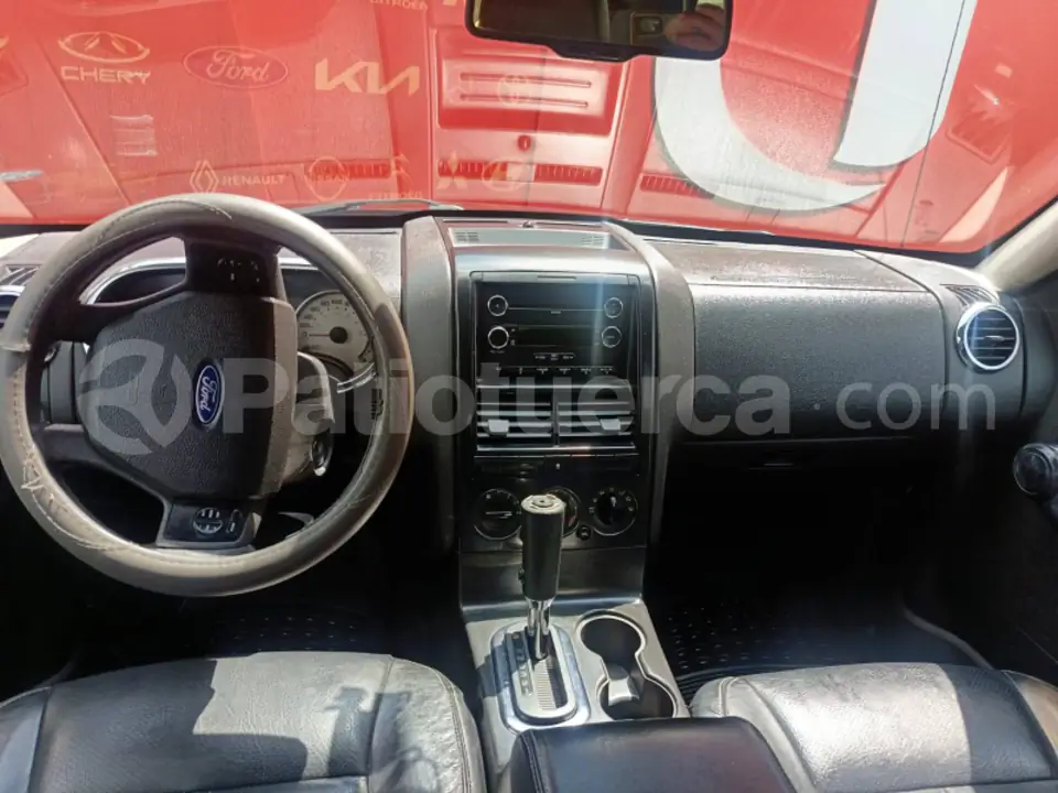 Foto 7 de Ford Explorer