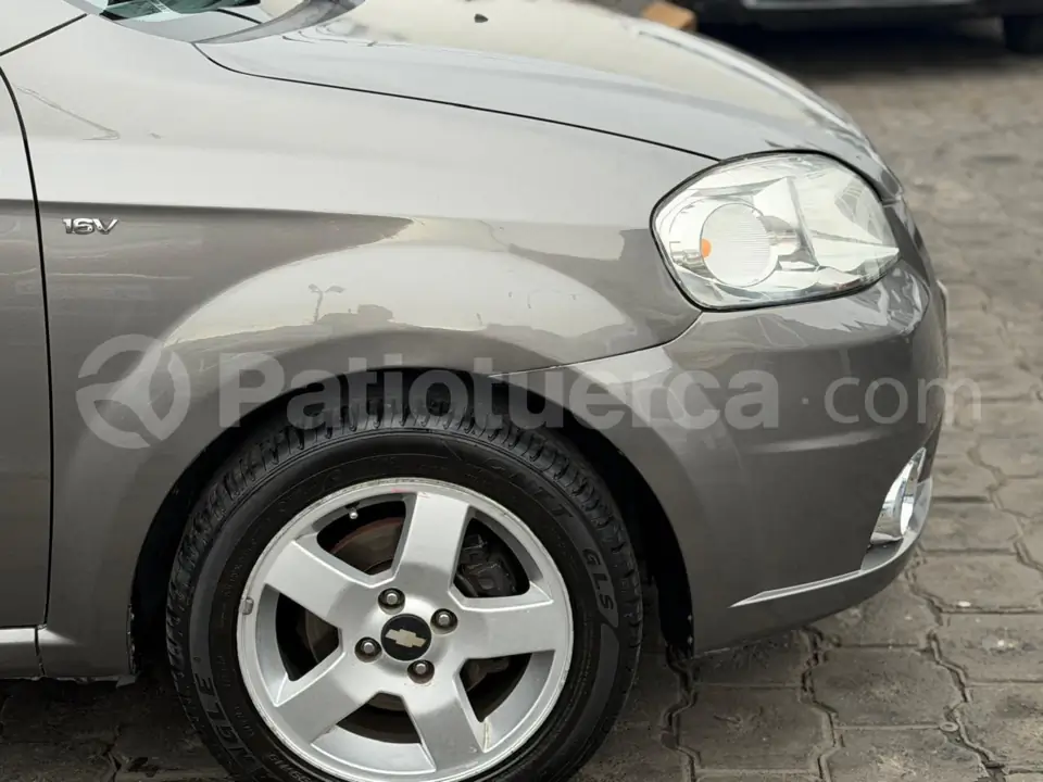 Foto 4 de Chevrolet Aveo Emotion
