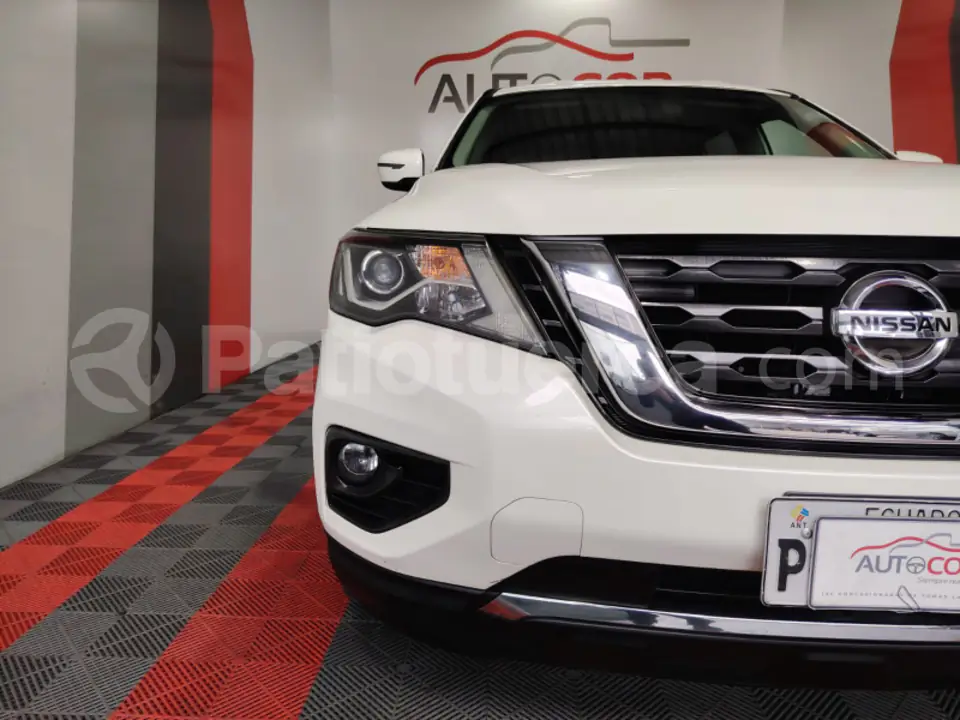 Foto 6 de Nissan Pathfinder Advance