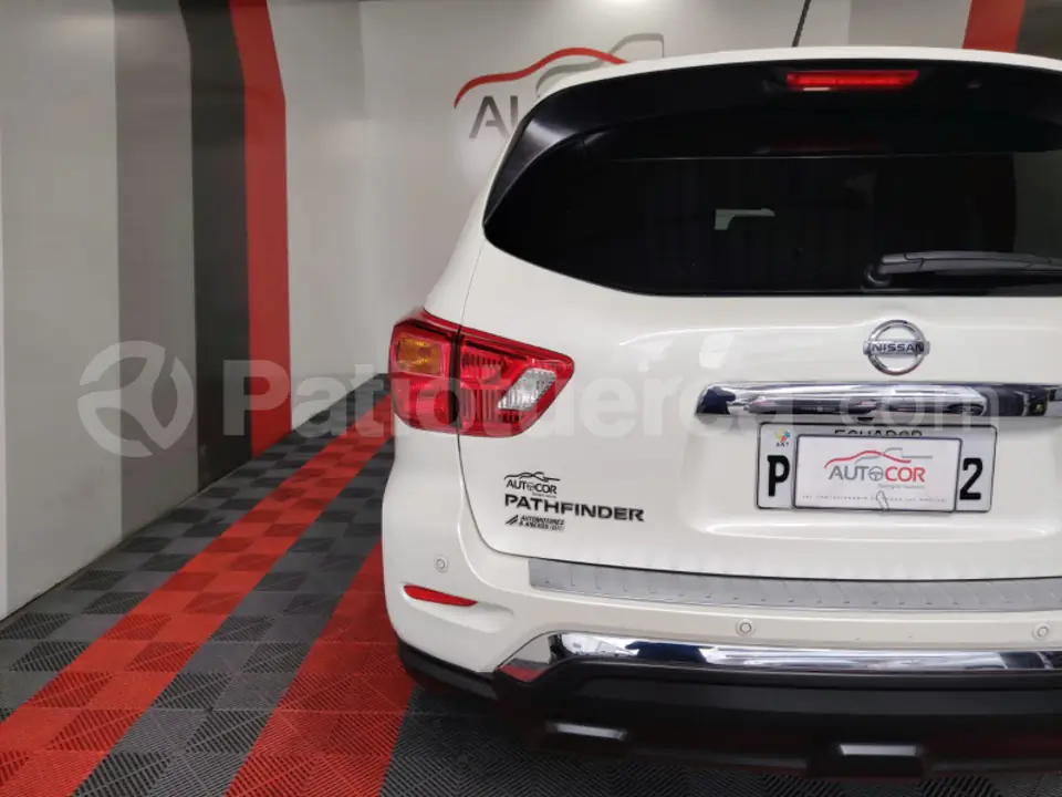 Foto 10 de Nissan Pathfinder Advance