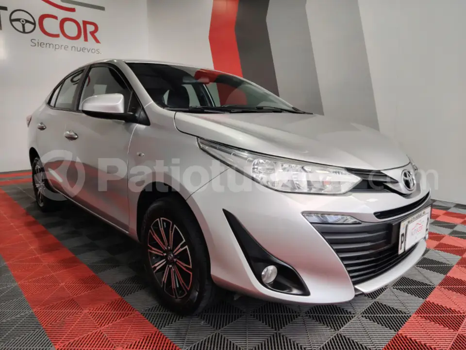 Foto 3 de Toyota Yaris