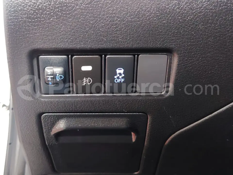 Foto 11 de Toyota Yaris