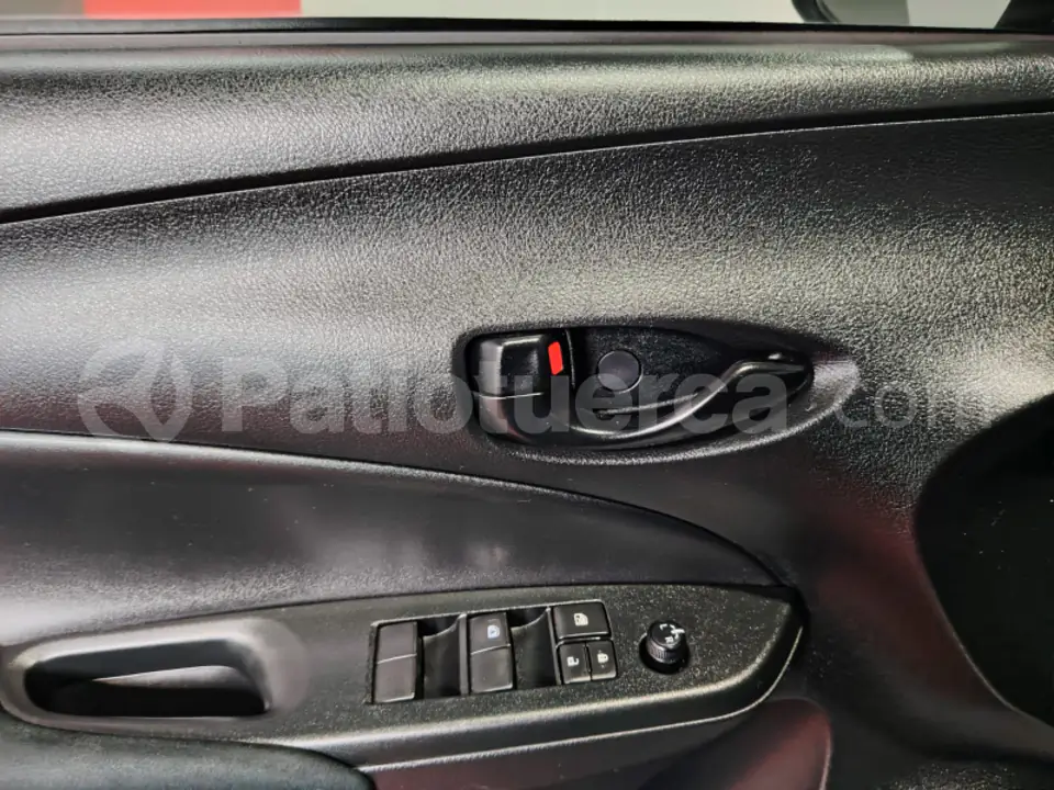 Foto 26 de Toyota Yaris