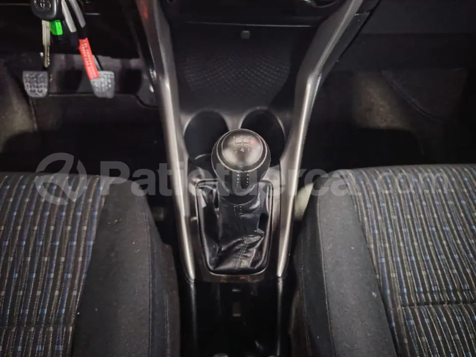 Foto 14 de Toyota Yaris