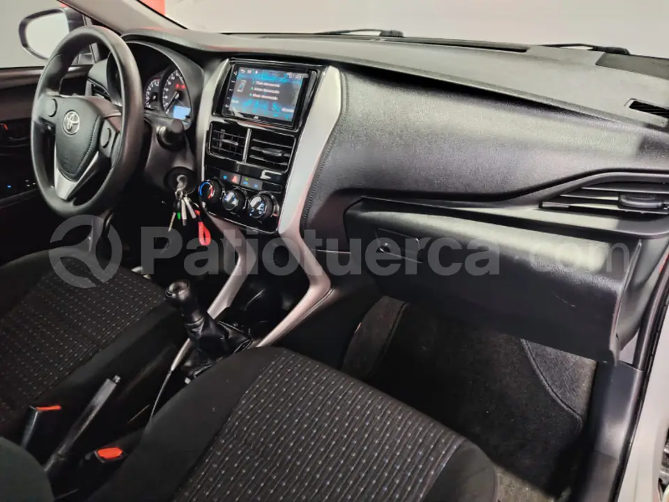 Foto 20 de Toyota Yaris