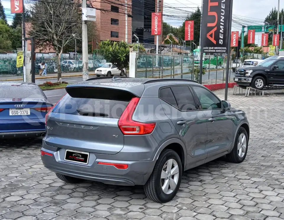 Foto 4 de Volvo XC40 T4