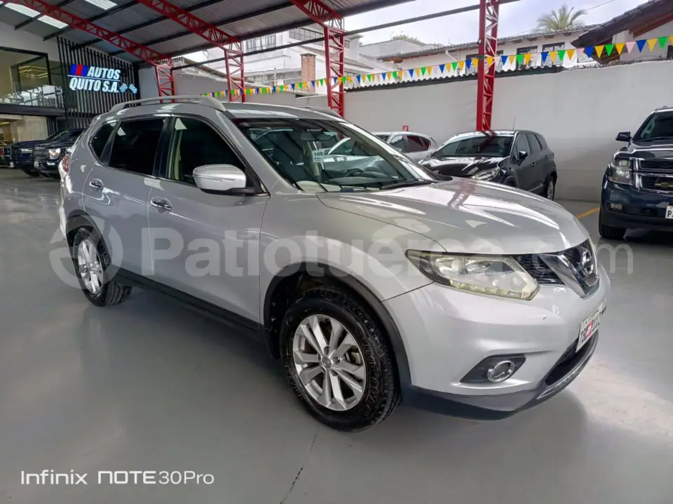 Foto 3 de Nissan X-Trail Sense