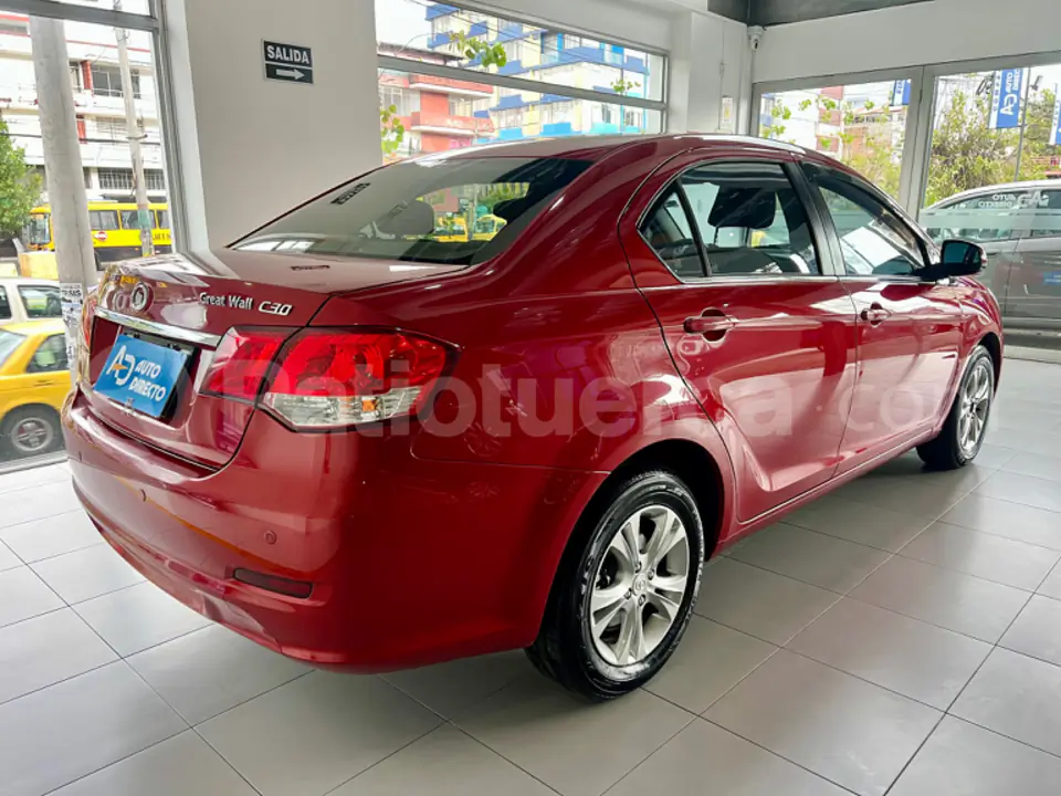 Foto 3 de Great Wall VOLEEX C30 CONFORT