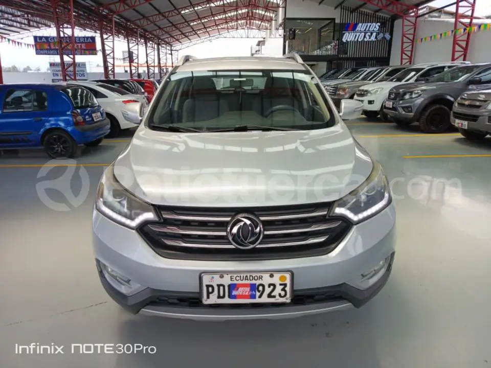 Foto 1 de DongFeng AX7