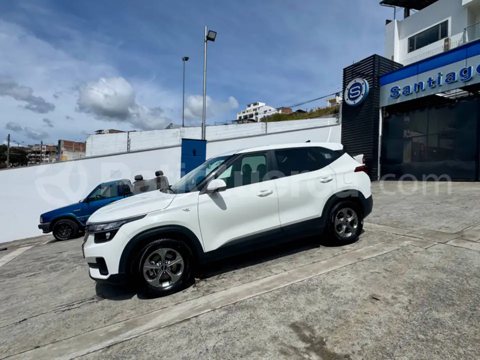 Foto 2 de Kia Seltos LX