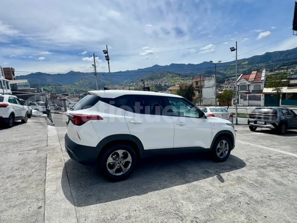 Foto 5 de Kia Seltos LX