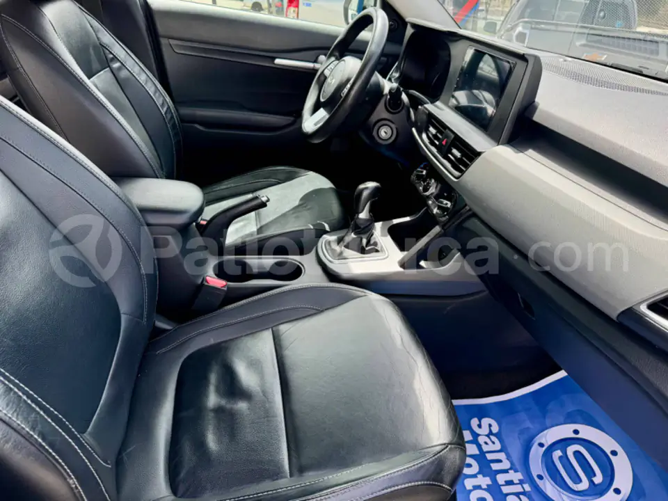 Foto 11 de Kia Seltos LX