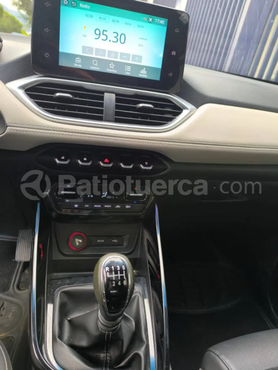 Foto 9 de Chevrolet CAPTIVA LT TURBO