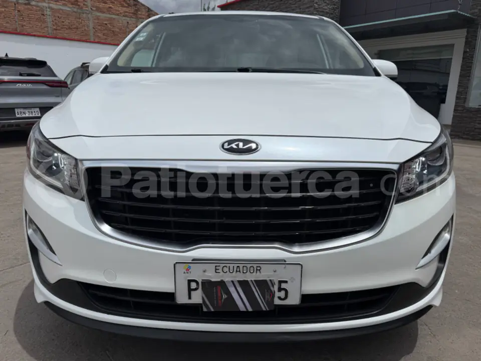 Foto 2 de Kia Grand Carnival