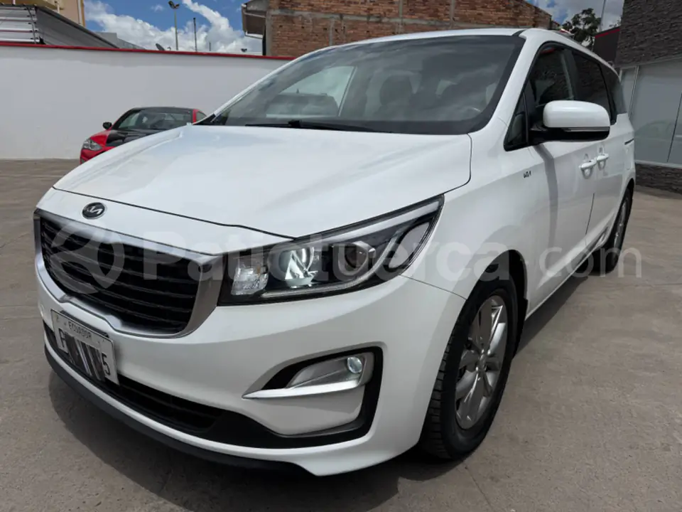 Foto 3 de Kia Grand Carnival