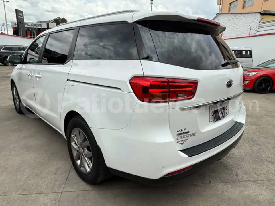 Foto 4 de Kia Grand Carnival