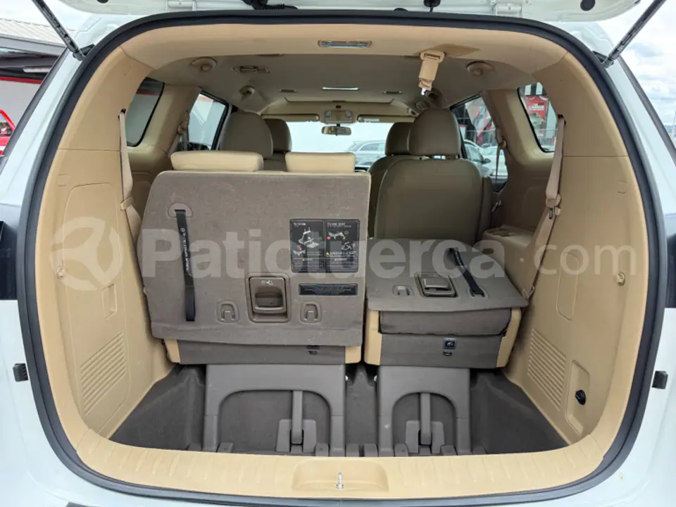 Foto 9 de Kia Grand Carnival