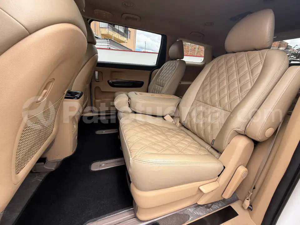 Foto 21 de Kia Grand Carnival