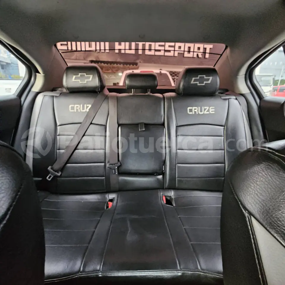 Foto 8 de Chevrolet Cruze