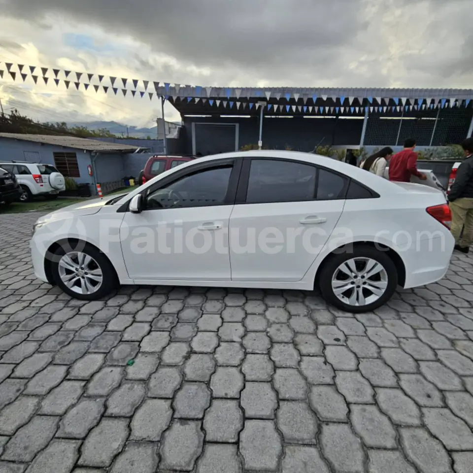 Foto 12 de Chevrolet Cruze