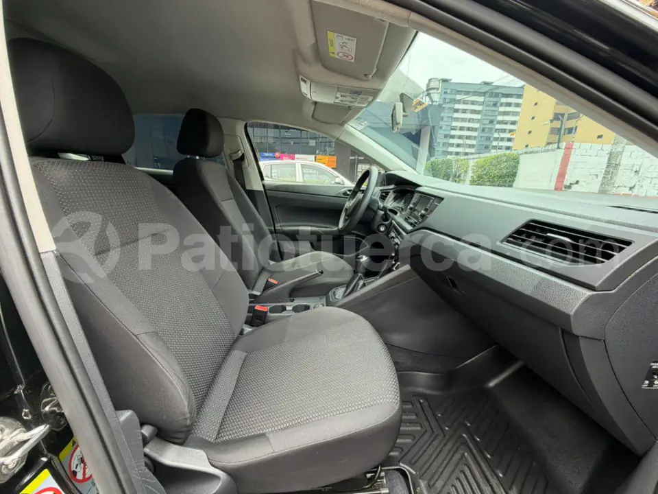 Foto 12 de Volkswagen Polo